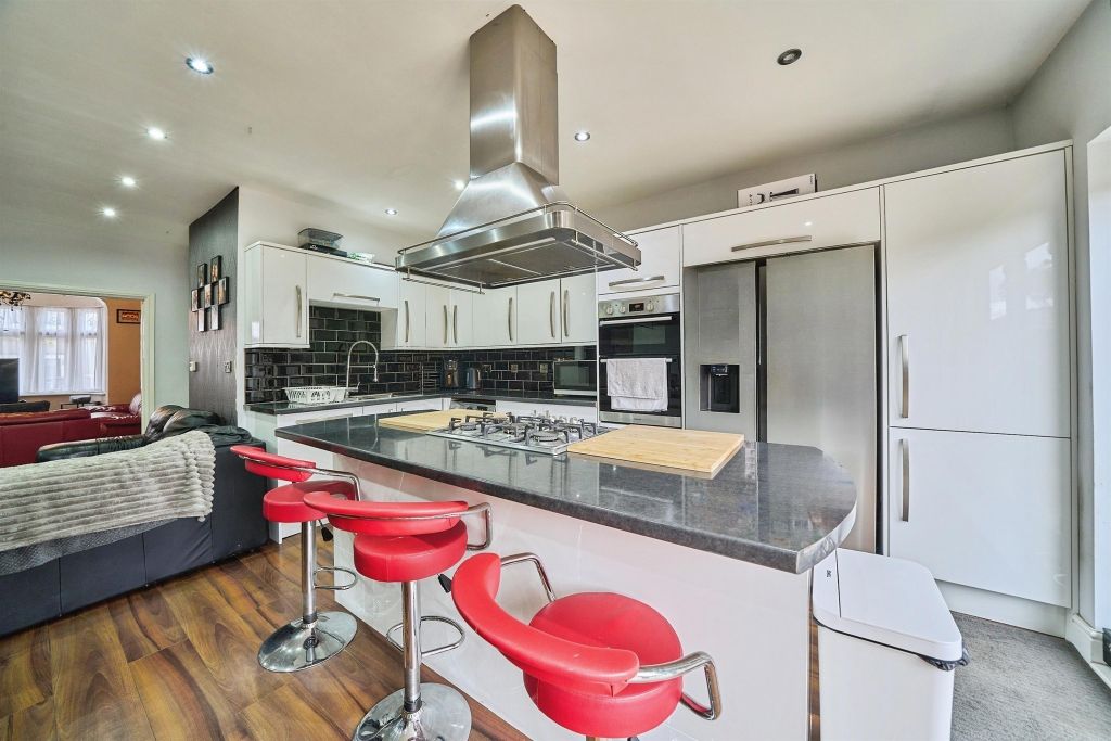 Additional image 5 of 3 bed terraced house for saleDereham Road, Barking IG11