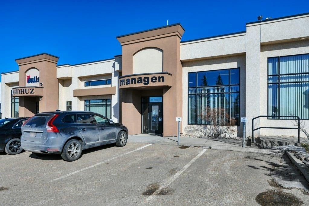 Additional image 7 of 4409-4413 94 Street S, Edmonton, AB, T6E6T7