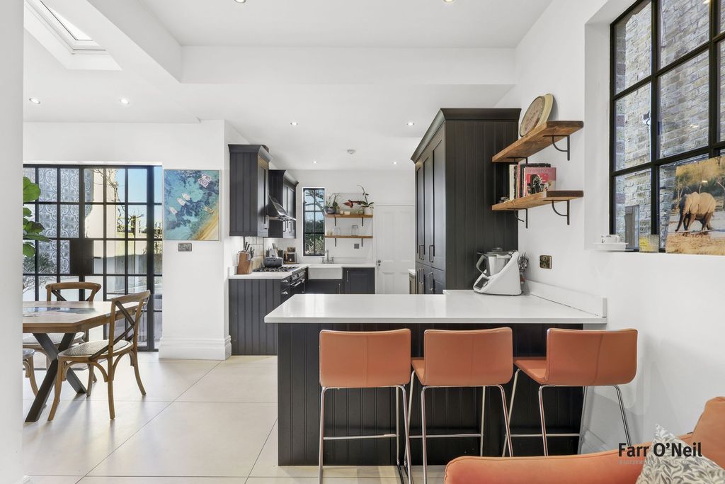 Additional image 6 of 4 bed semi-detached house for saleRussell Road, Buckhurst Hill IG9