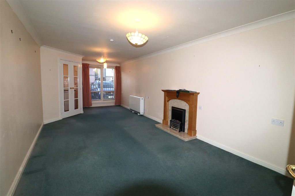 Additional image 3 of 2 bed flat for sale8 Royal Ness Court, Ness Walk, Inverness IV3