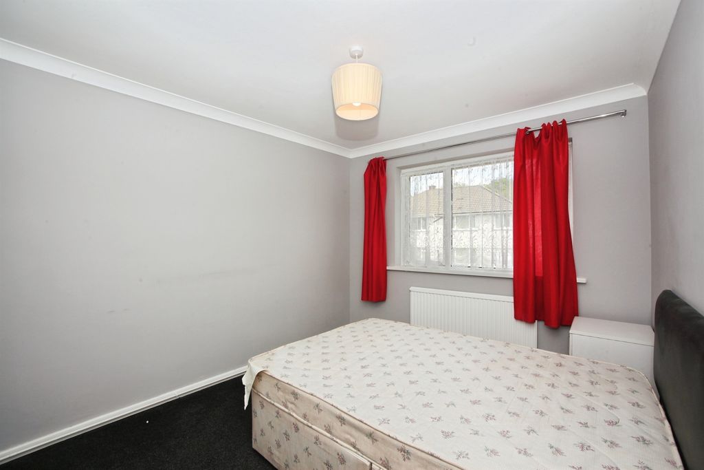 Additional image 13 of 4 bed semi-detached house for saleMardy Crescent, Caerphilly CF83