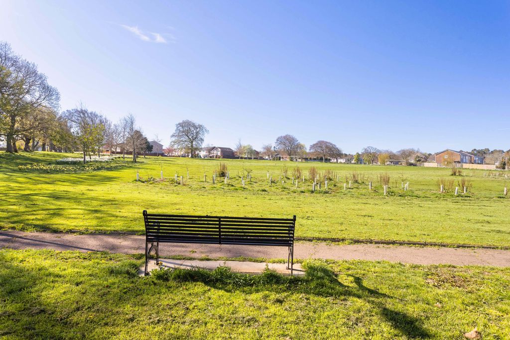 Additional image 26 of 2 bed flat for sale50 Cairns Drive, Balerno, Edinburgh EH14