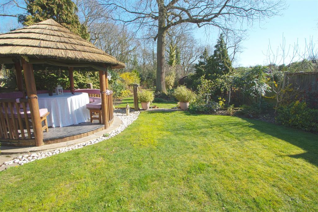 Additional image 24 of 6 bed detached house for saleNorsey Road, Billericay CM11