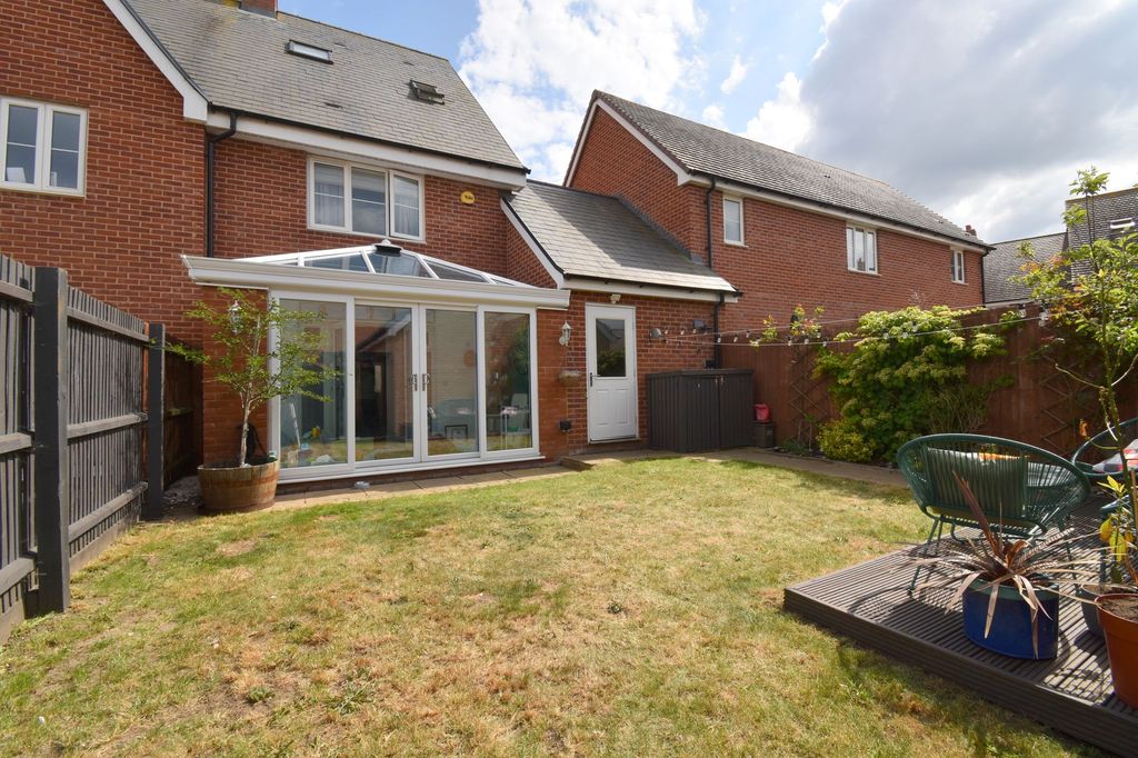 Additional image 22 of 3 bed semi-detached house for saleTate Drive, Biggleswade SG18