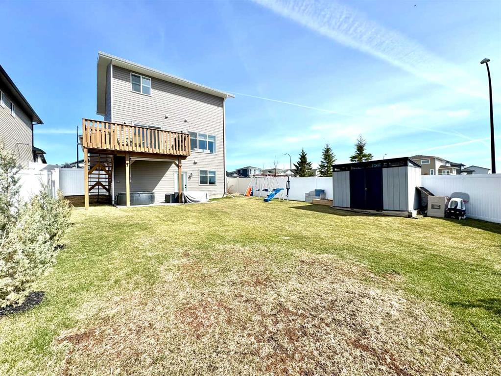 Additional image 5 of 14 Thayer Close, Red Deer, AB, T4P 0W7