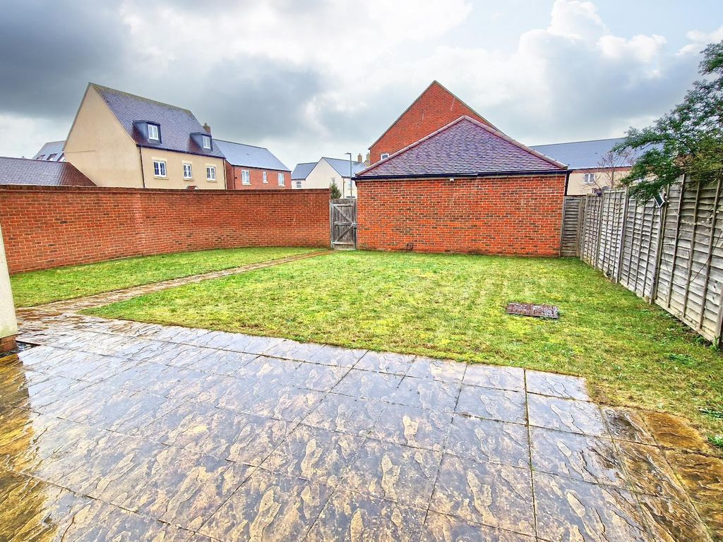 Additional image 25 of 5 bed detached house for saleWhitelands Way, Bicester OX26