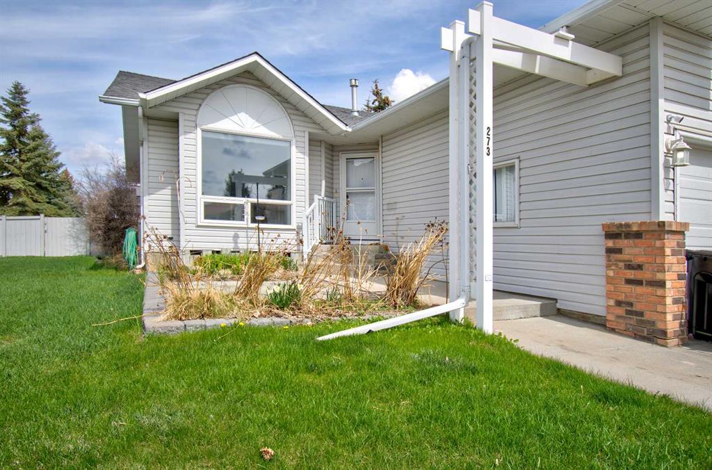Additional image 2 of 273 Woodside Road NW, Airdrie, AB, T4B2C6
