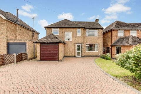Petworth Avenue, Toton NG9