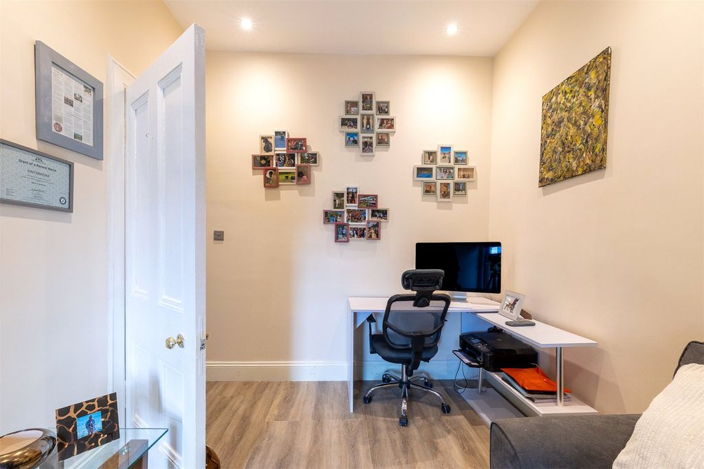 Additional image 5 of 2 bed flat for saleFlat 3, Comrie Street, Crieff, Perth And Kinross PH7