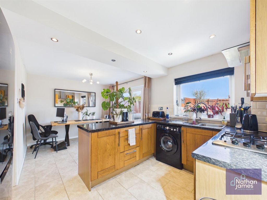 Additional image 3 of 3 bed semi-detached house for saleHeron Road, Caldicot NP26
