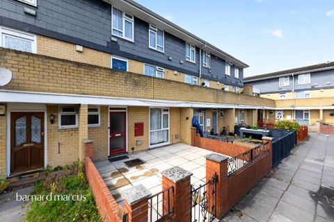 Southern Avenue, Feltham TW14