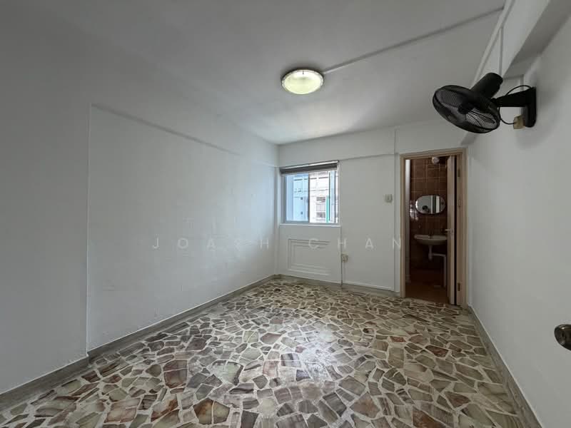 345 Clementi Avenue 5 photo 5