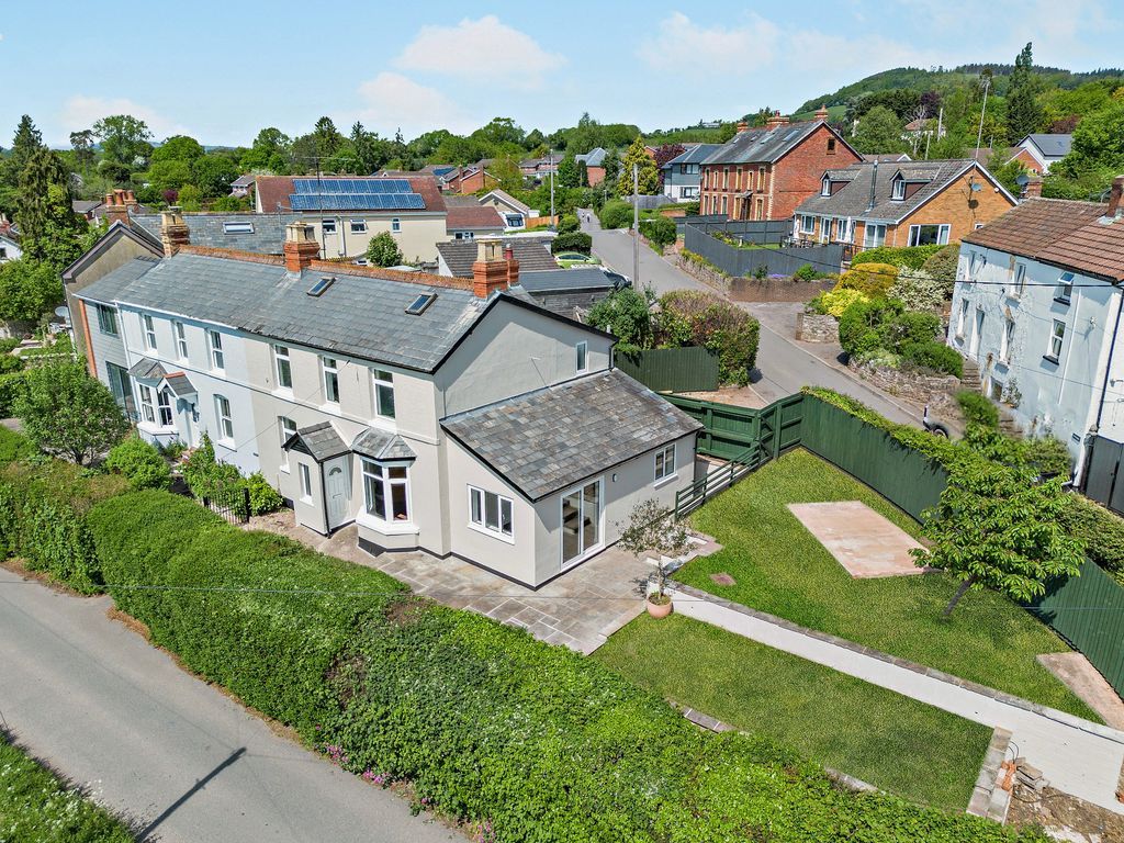 3 bed semi-detached house for saleMonnow View, Osbaston, Monmouth NP25