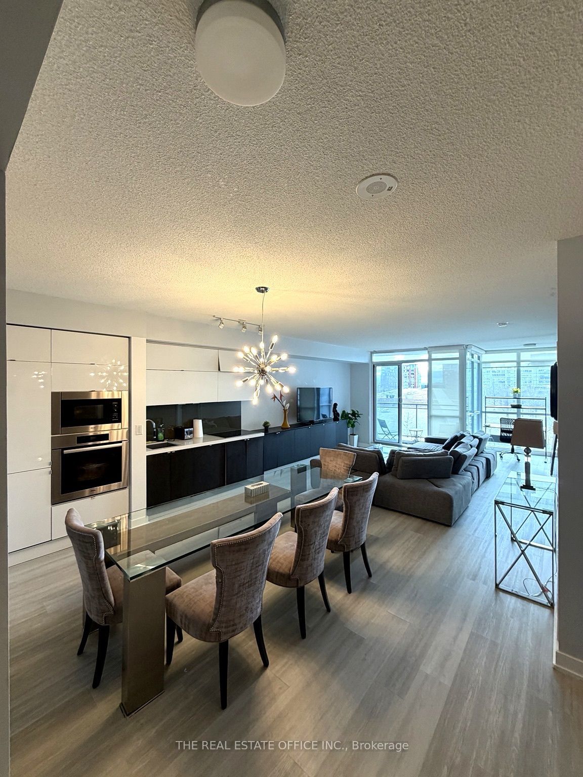 Additional image 3 of 202-151 Dan Leckie Way, Toronto, ON, M5V 4B2