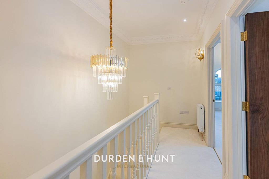 Additional image 40 of 5 bed semi-detached house for salePalmerston Road, Buckhurst Hill IG9