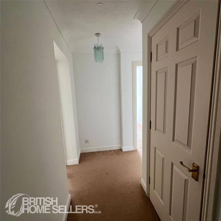 Additional image 5 of 2 bed flat for saleQueen Street, Arundel', West Sussex BN18