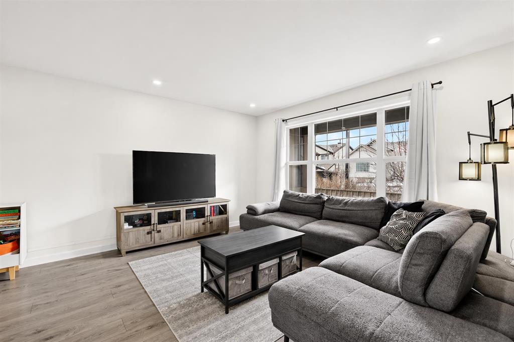 Additional image 4 of 520 Morningside Park SW, Airdrie, AB, T4B 3M6