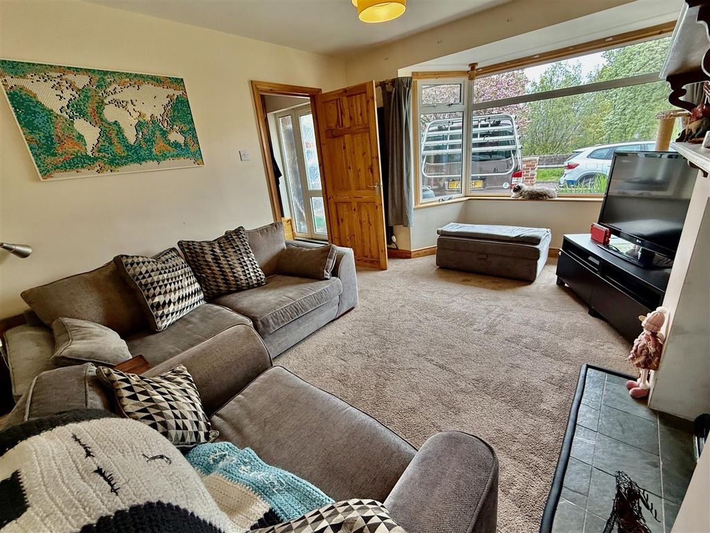 Additional image 4 of 3 bed semi-detached house for saleFairway, Blaydon-On-Tyne NE21