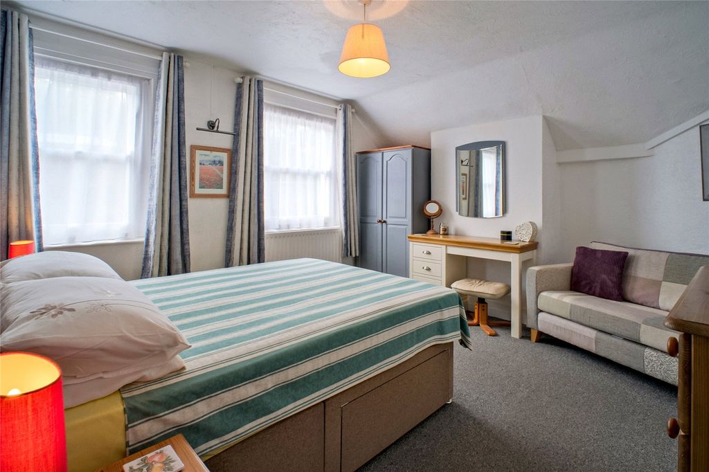 Additional image 12 of 6 bed terraced house for saleThe Strand, Bideford, Devon EX39