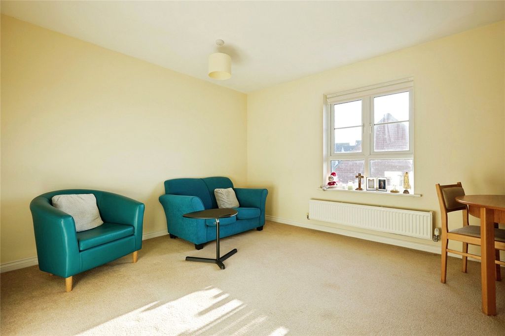 Additional image 12 of 2 bed flat for saleWren Place, Gillingham, Dorset SP8