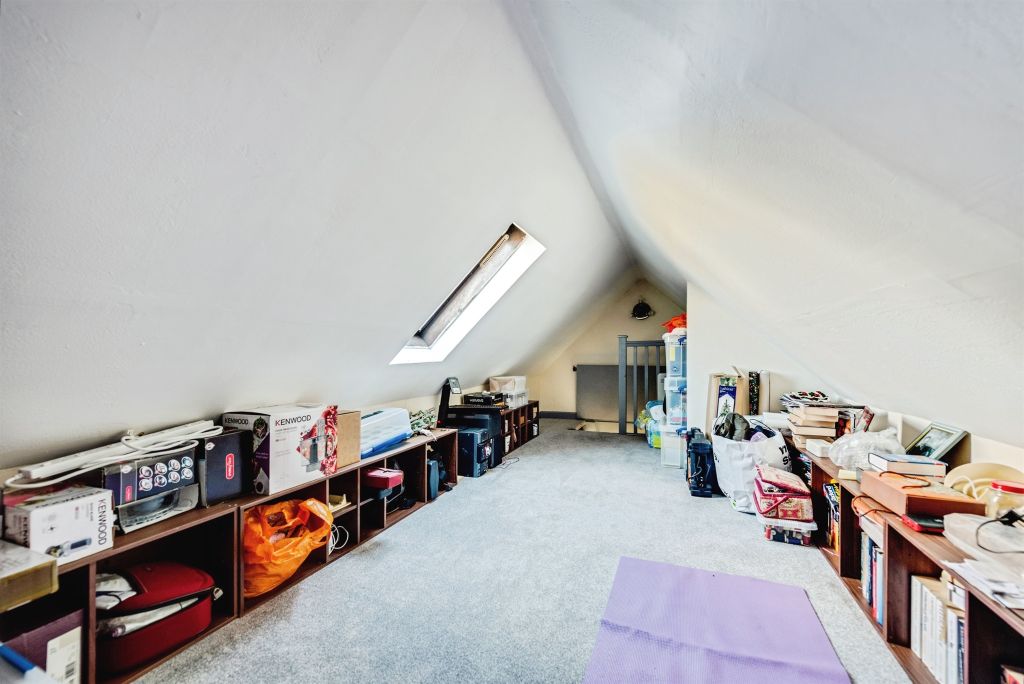 Additional image 15 of 2 bed property for saleCampden Close, Witney OX28