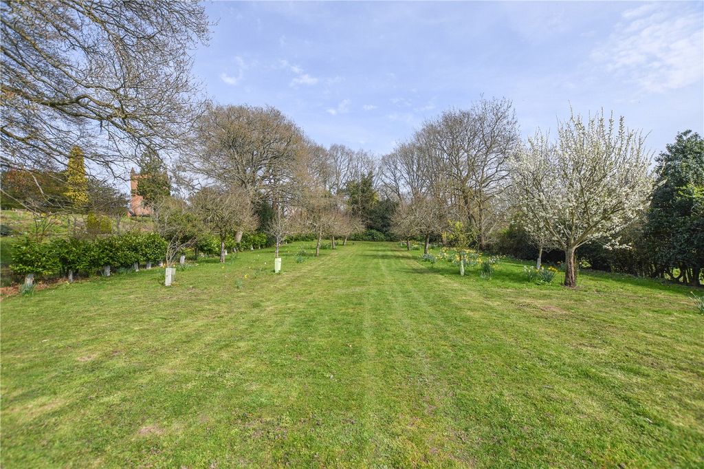 Additional image 29 of 6 bed detached house for saleWhite Horse Lane, Finchampstead, Wokingham, Berkshire RG40