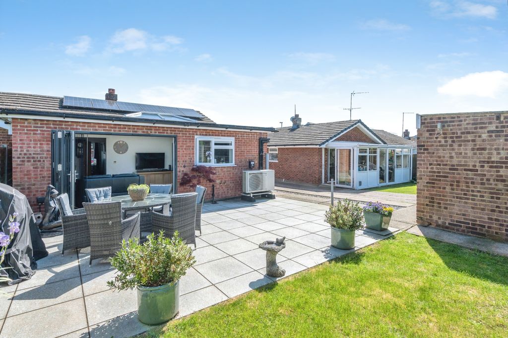 Additional image 15 of 3 bed bungalow for saleMerlin Way, Wickford SS11