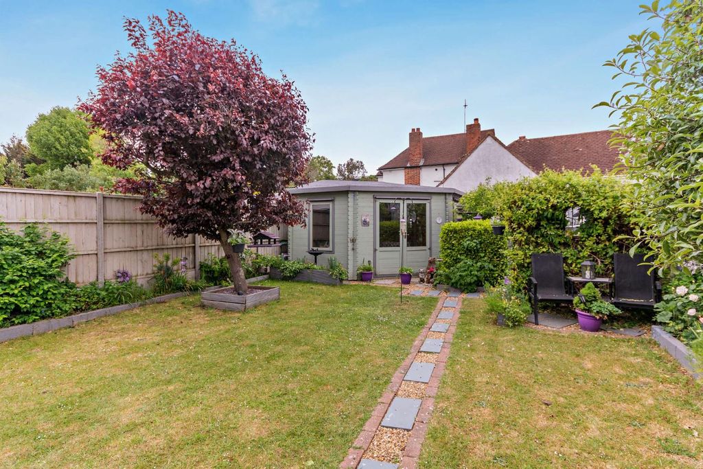 Additional image 22 of 3 bed semi-detached house for saleBrownrigg Road, Ashford TW15