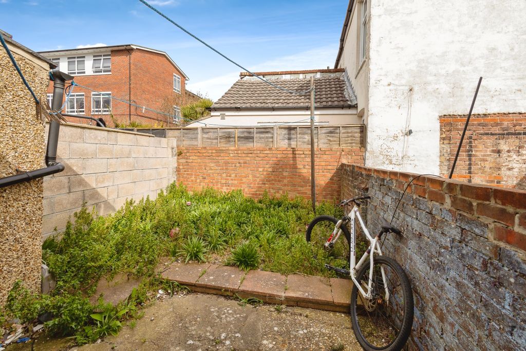 Additional image 7 of 4 bed terraced house for saleSt. Marys Road, Portsmouth PO1