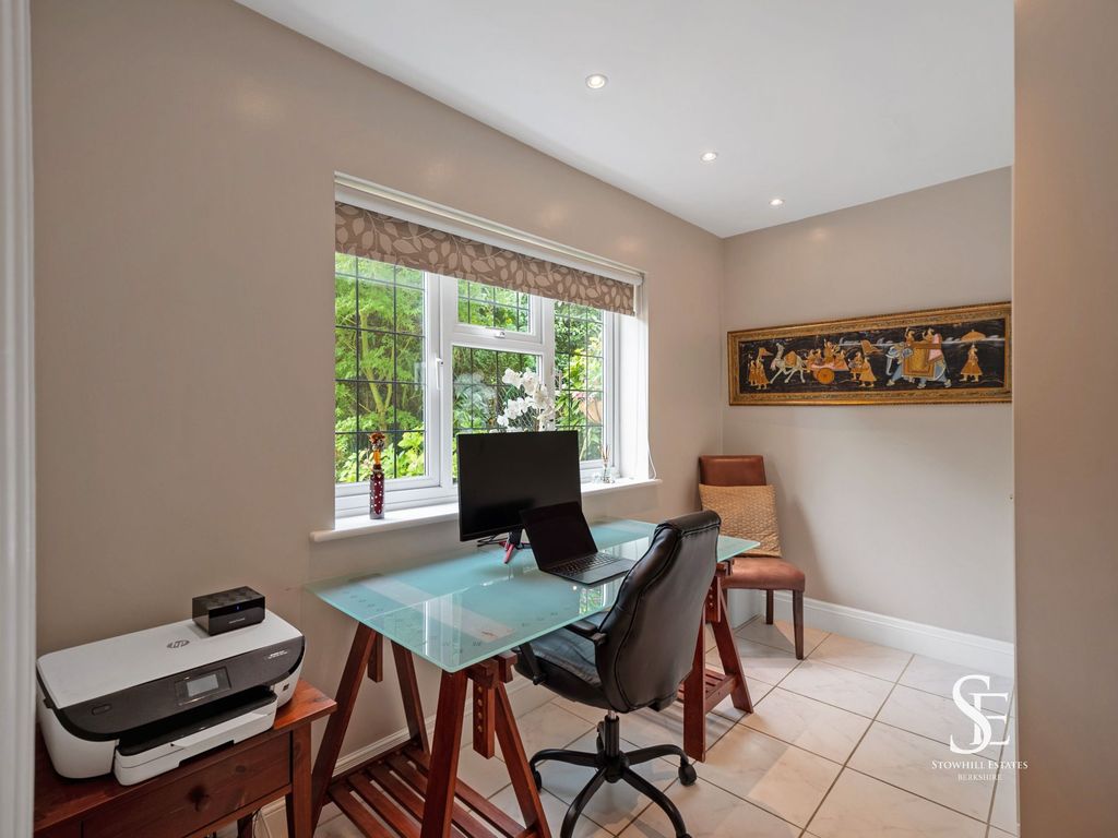 Additional image 13 of 7 bed detached house for saleThe Hatch, Windsor SL4