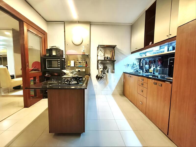 Additional image 4 of 172 Gangsa Road