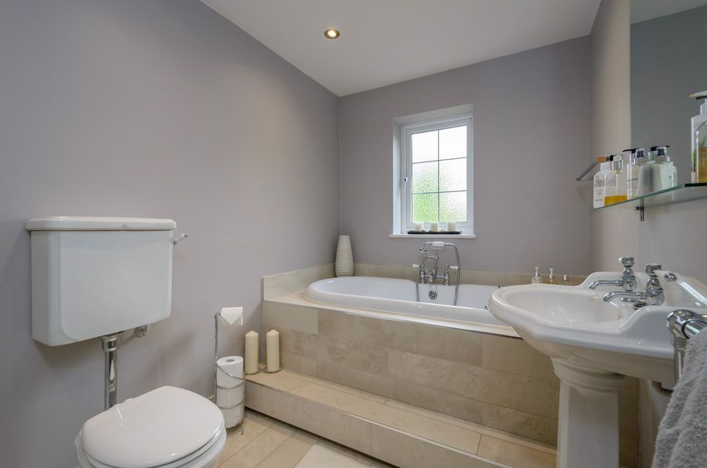 Additional image 15 of 6 bed detached house for saleWayside, Dawsons Lane, Barwell, Leicester LE9