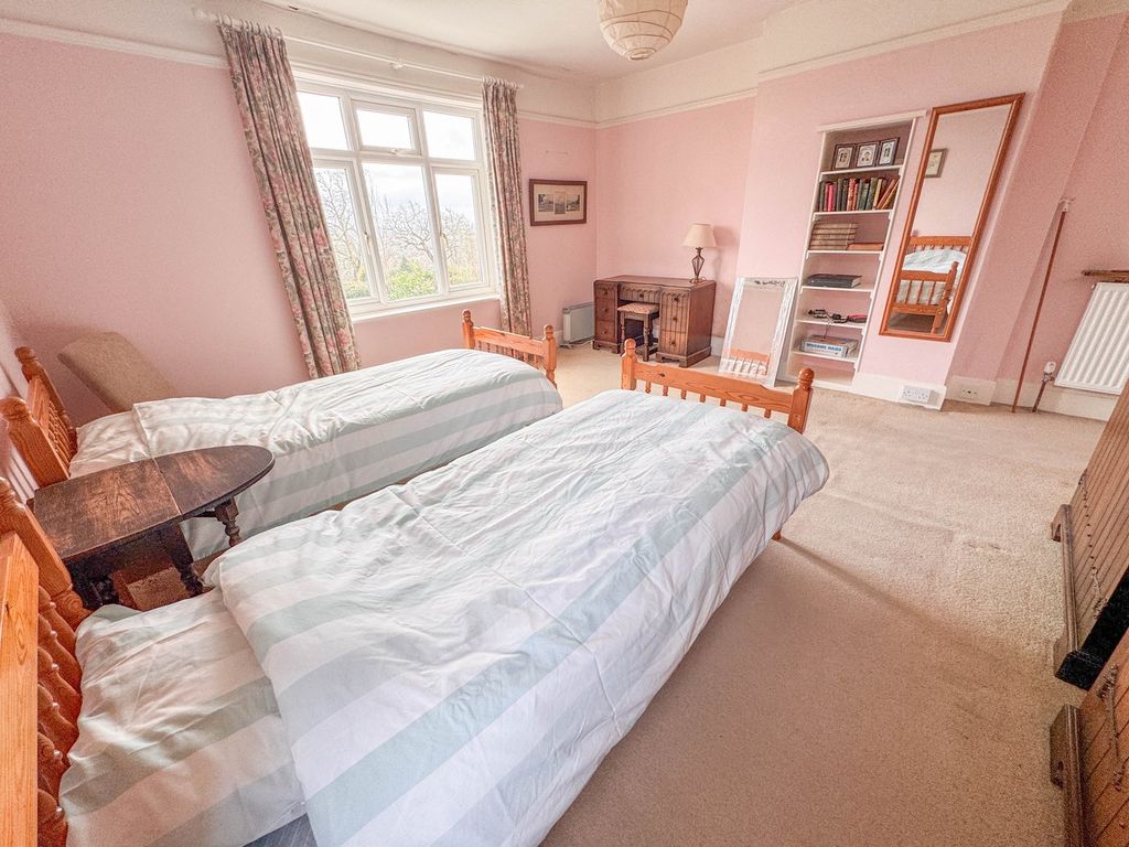 Additional image 11 of 5 bed detached house for saleHighland Road, Wimborne BH21