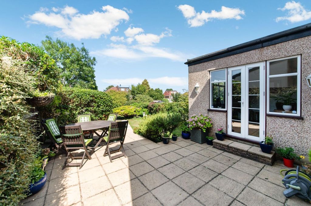 Additional image 13 of 4 bed semi-detached house for saleHighdown, Worcester Park KT4