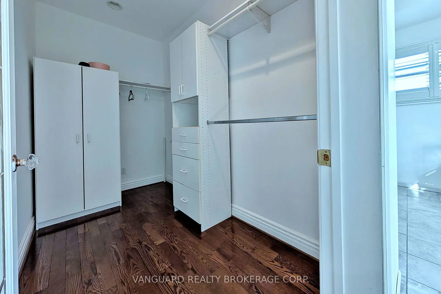 Additional image 18 of 41 Cooperage Crescent