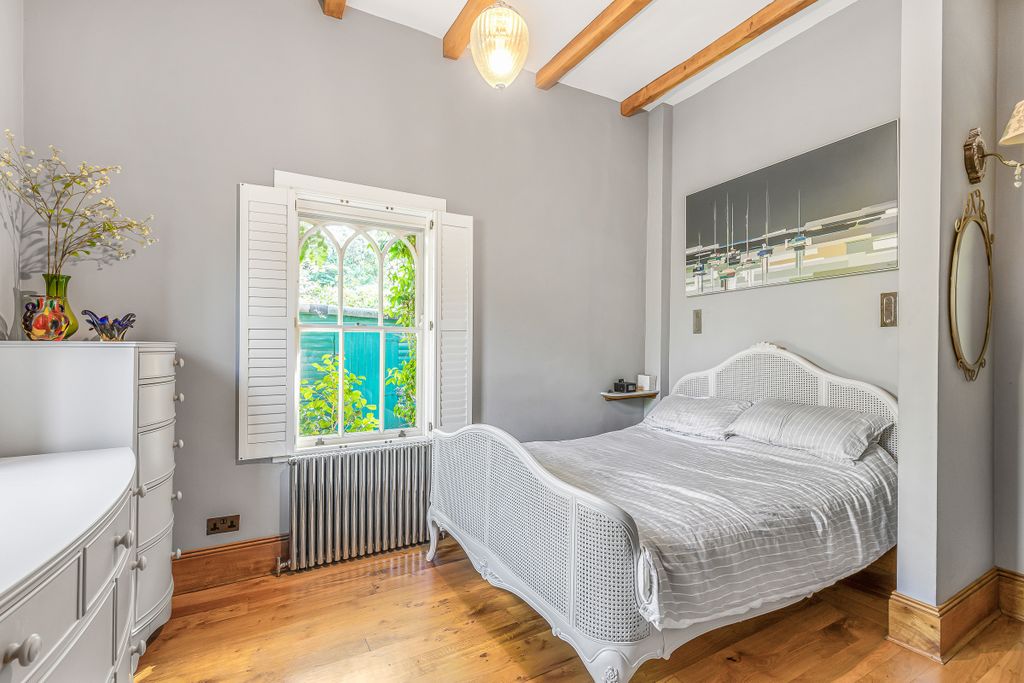 Additional image 16 of 3 bed property for salePembroke Lodge, Richmond Park, Richmond TW10