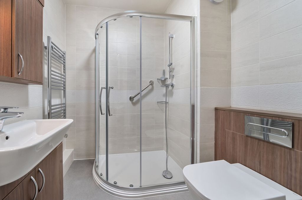 Additional image 7 of 1 bed flat for saleSpitfire Lodge, Belmont Road, Southampton, Hampshire SO17