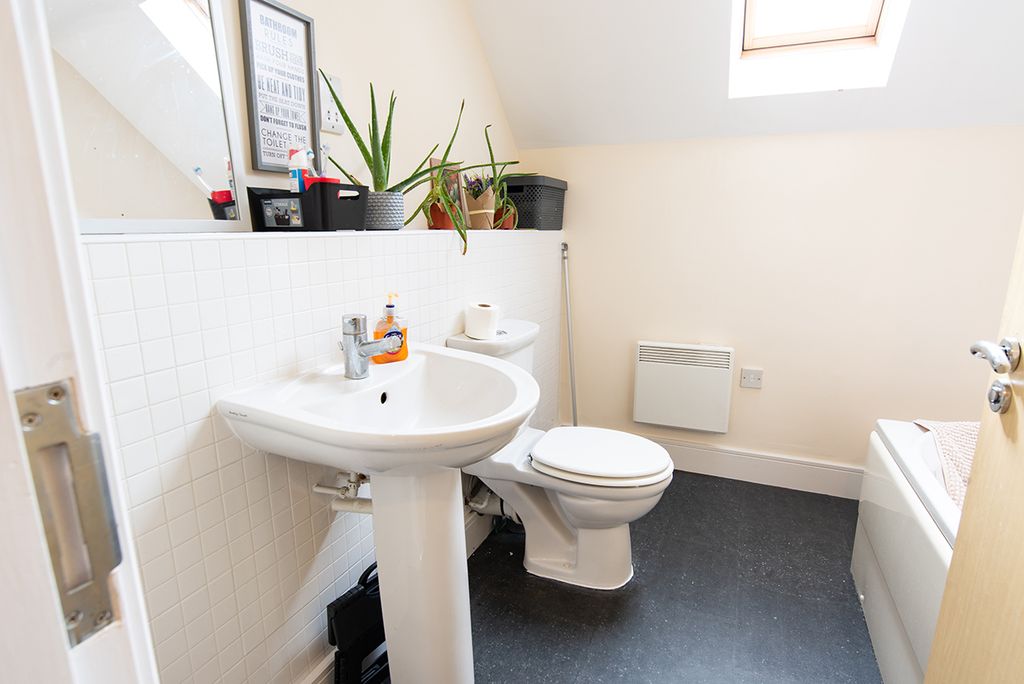 Additional image 10 of 2 bed flat for saleTudor Court, Draycott DE72