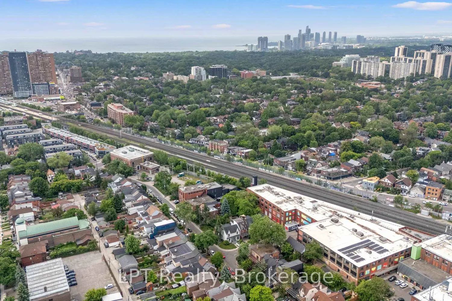 Additional image 16 of 204 Franklin Avenue