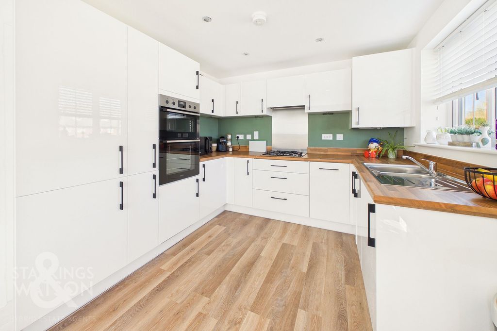 Additional image 7 of 3 bed detached house for saleRightup Lane, Wymondham NR18