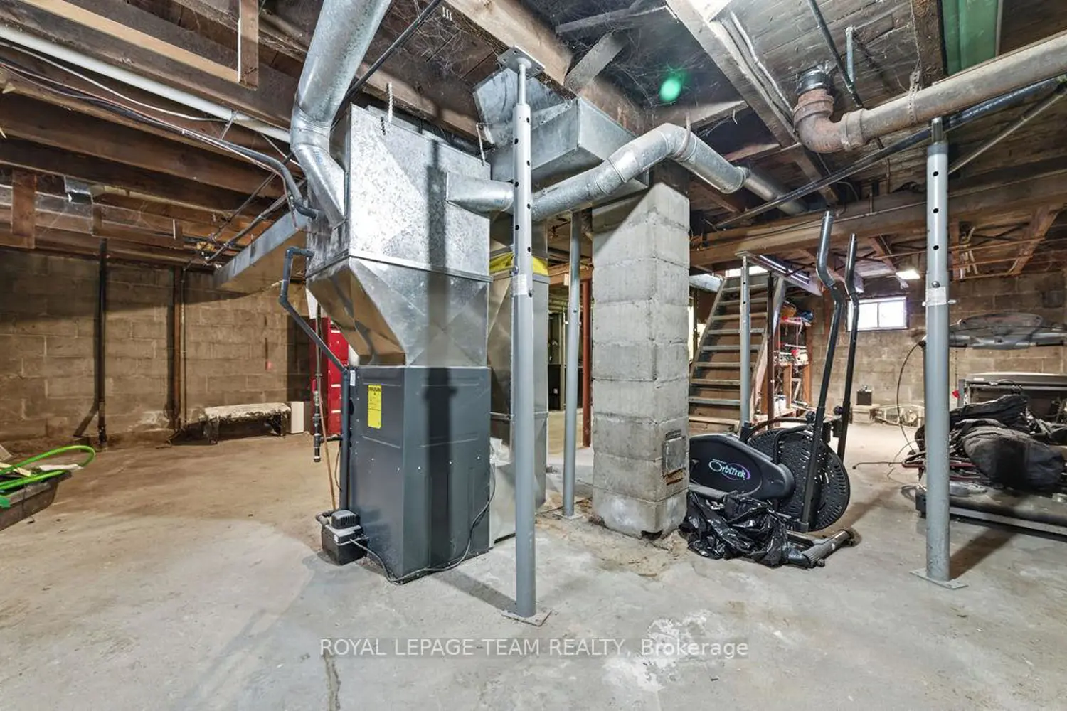 Additional image 15 of 1120 Pembroke Street