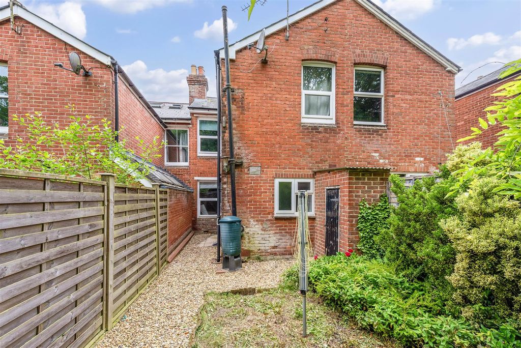 Additional image 18 of 1 bed maisonette for saleBrassey Road, Winchester SO22