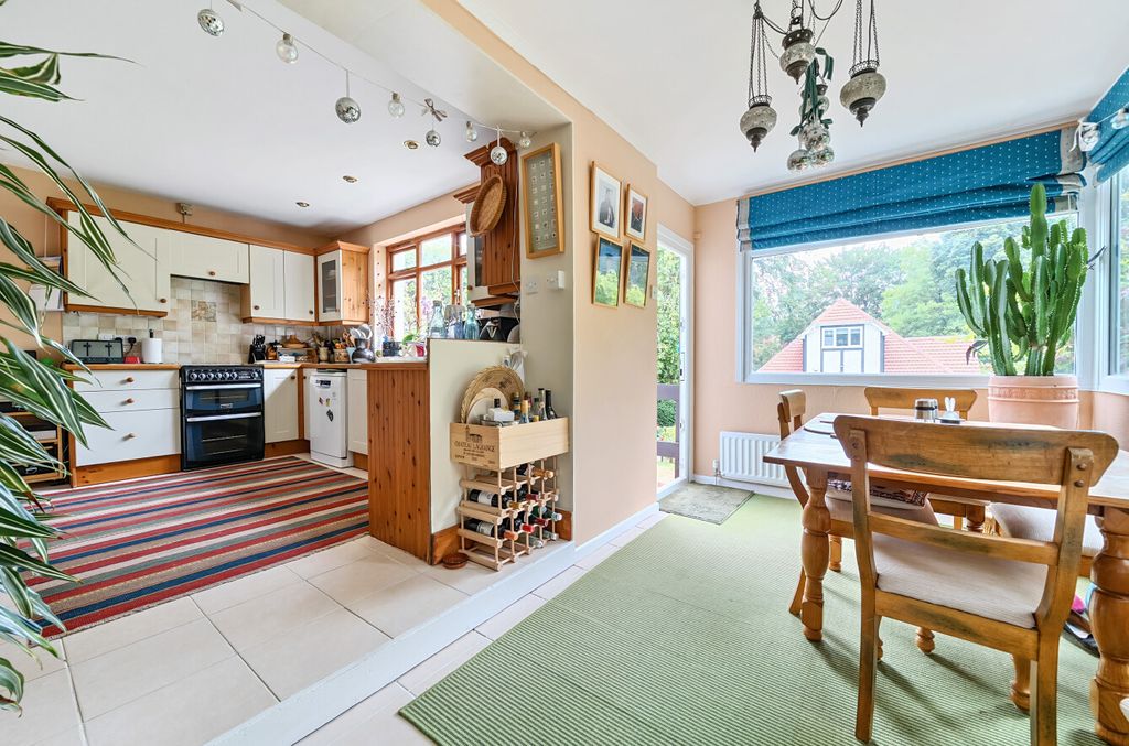 Additional image 5 of 4 bed detached house for saleHighfield Crescent, Highfield, Southampton, Hampshire SO17