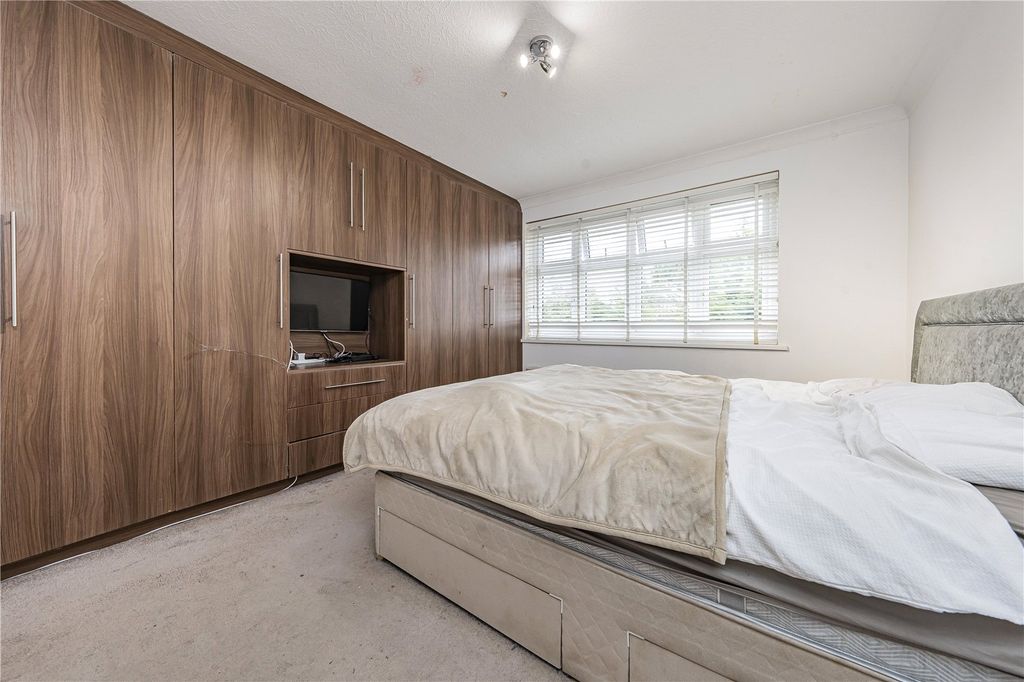 Additional image 6 of 3 bed detached house for saleAvondale Avenue, Old Malden, Worcester Park KT4
