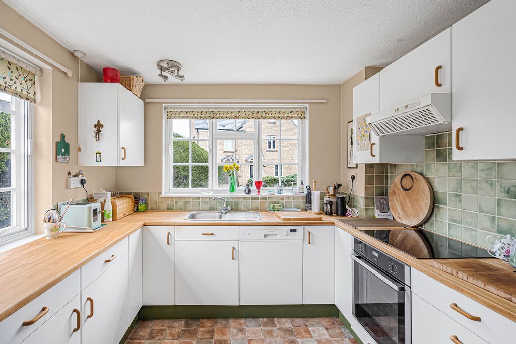 Additional image 9 of 4 bed detached house for saleShipton Road, Woodstock OX20