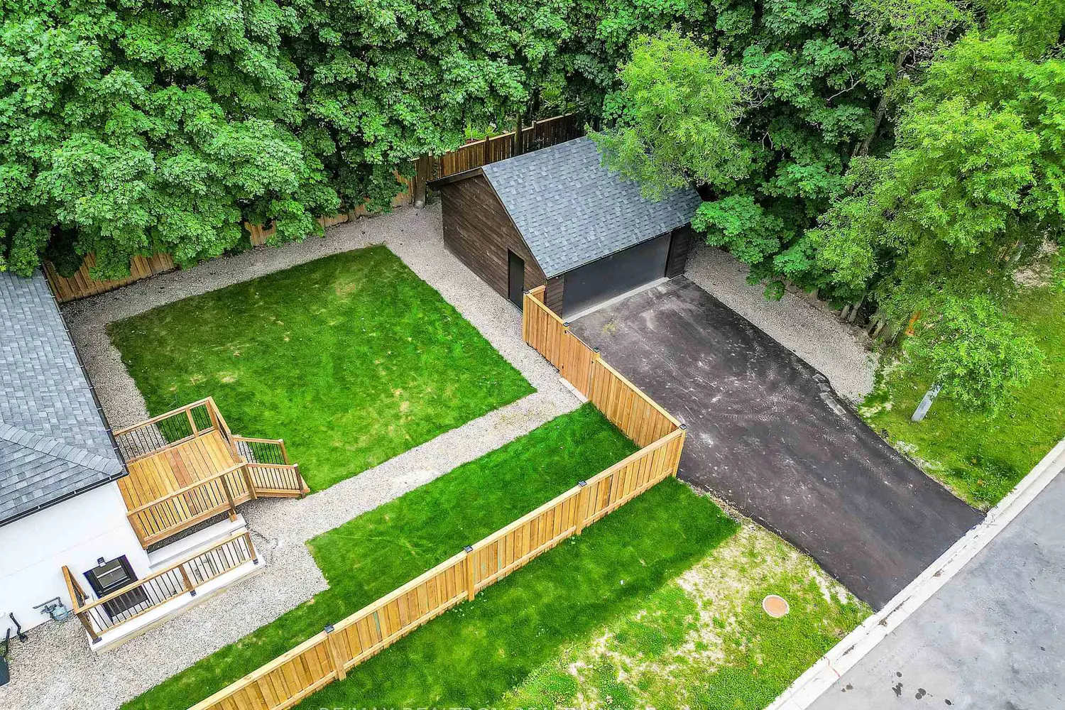 Additional image 16 of 105 Murray Drive