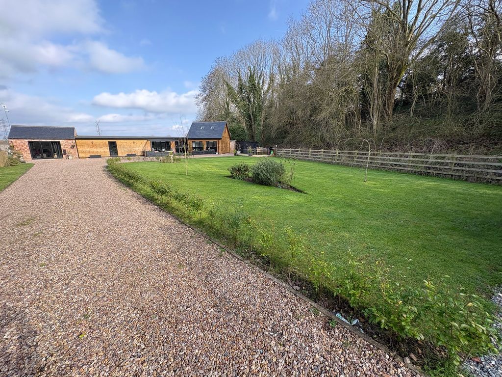 Additional image 18 of 3 bed barn conversion for saleBroughton Lane, Leire, Lutterworth LE17