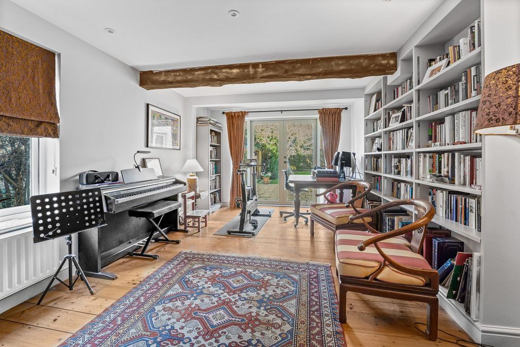Additional image 7 of 5 bed property for saleShipton Road, Woodstock OX20