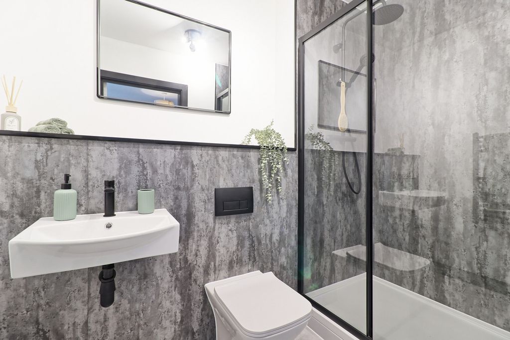 Additional image 9 of 1 bed flat for saleNova Point, Wickford SS12