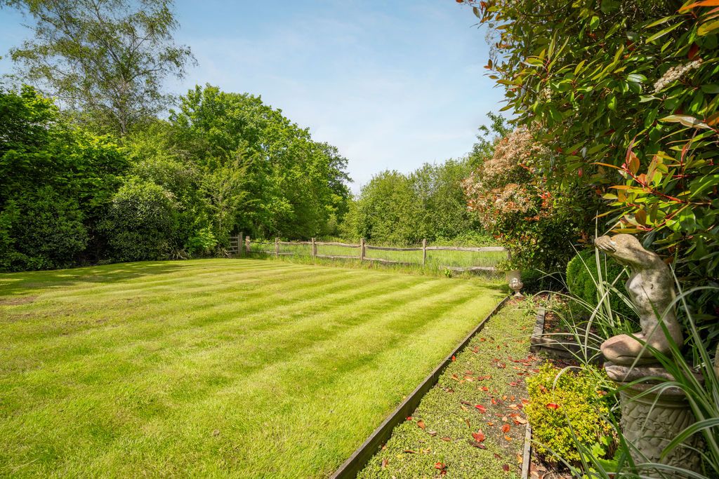 Additional image 9 of 4 bed detached house for saleNew Road, Windlesham GU20